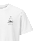 Catalina 25 sailboat shirt in White - closeup detail